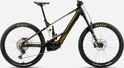 WILD M10 2026